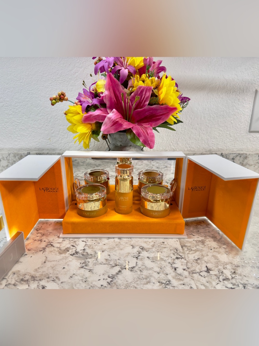 La Rouge Pierre Topaz Collection,Vitamin C Luxury Skin Care Set